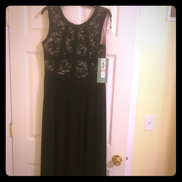 Great Buy!!!! RM Rick Black Evening Gown - Picture 1 of 3